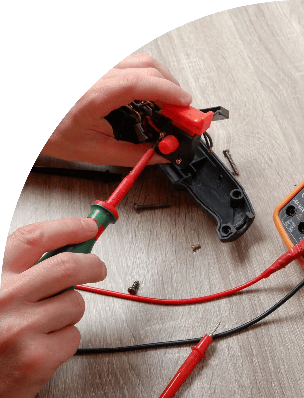 Incontrol-inspecteur-doet-Scope-9-inspectie-met-de-Incontrol-inspectie-app-NL
